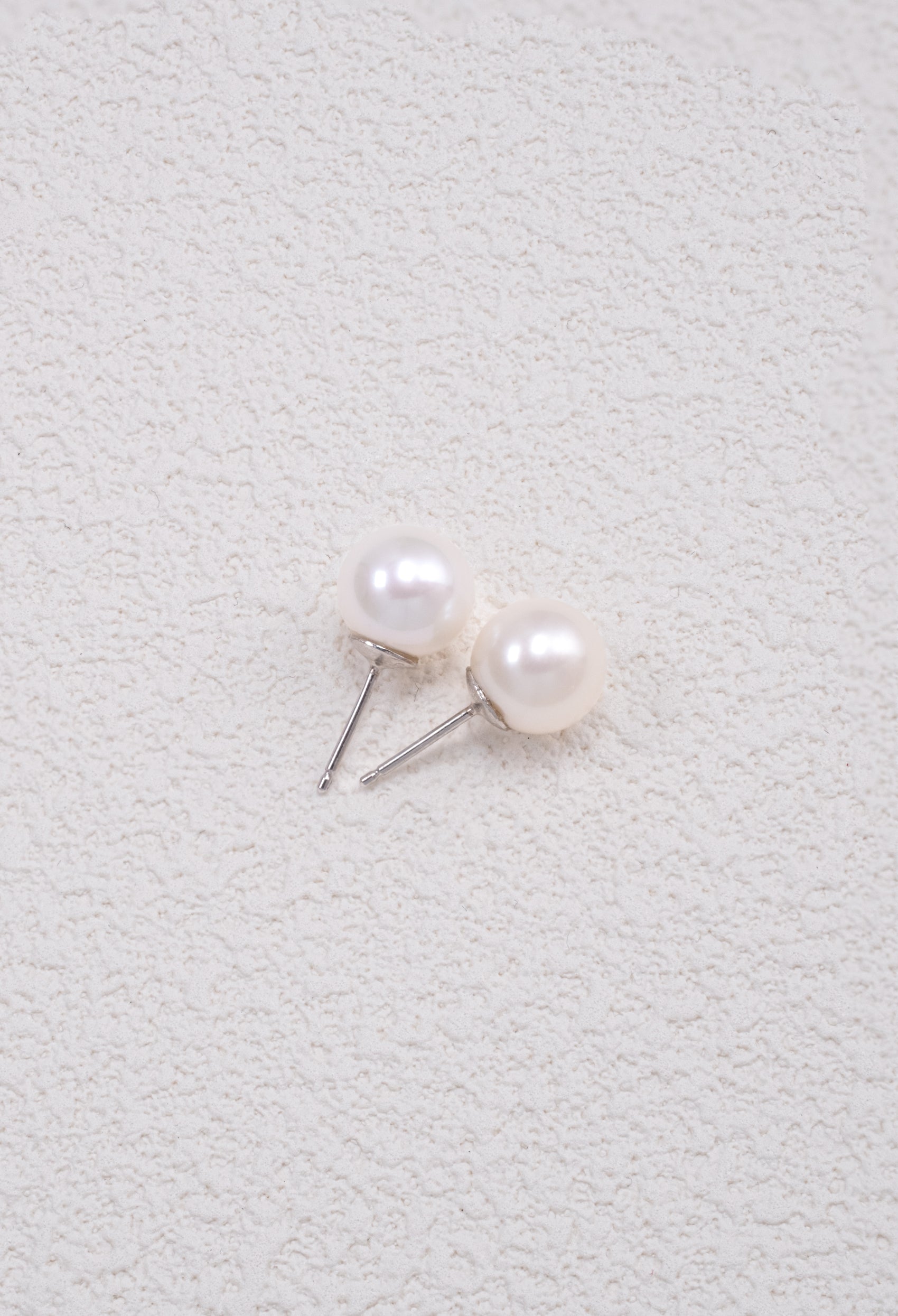 Pearl Studs