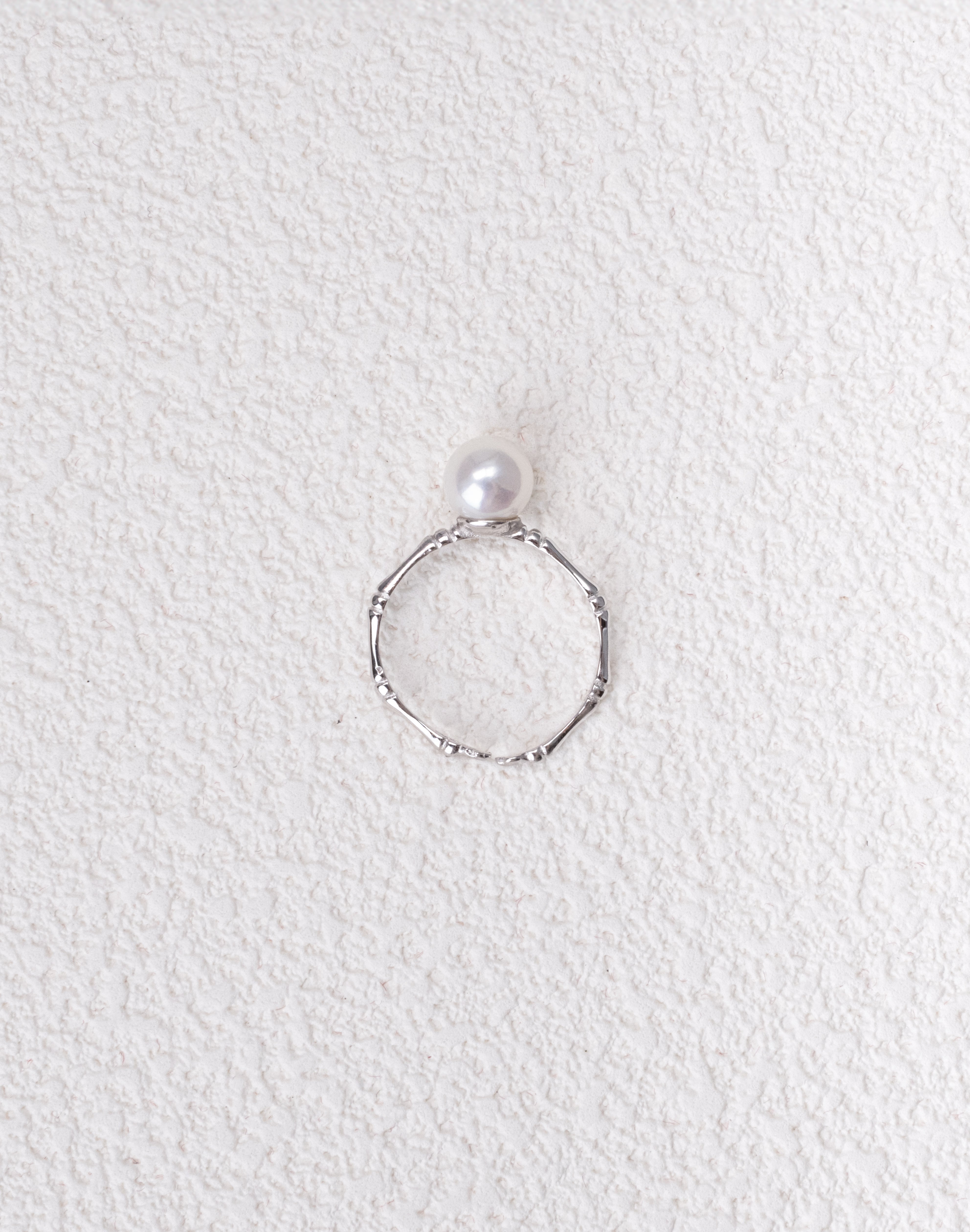 Pearl Ring - Nodie