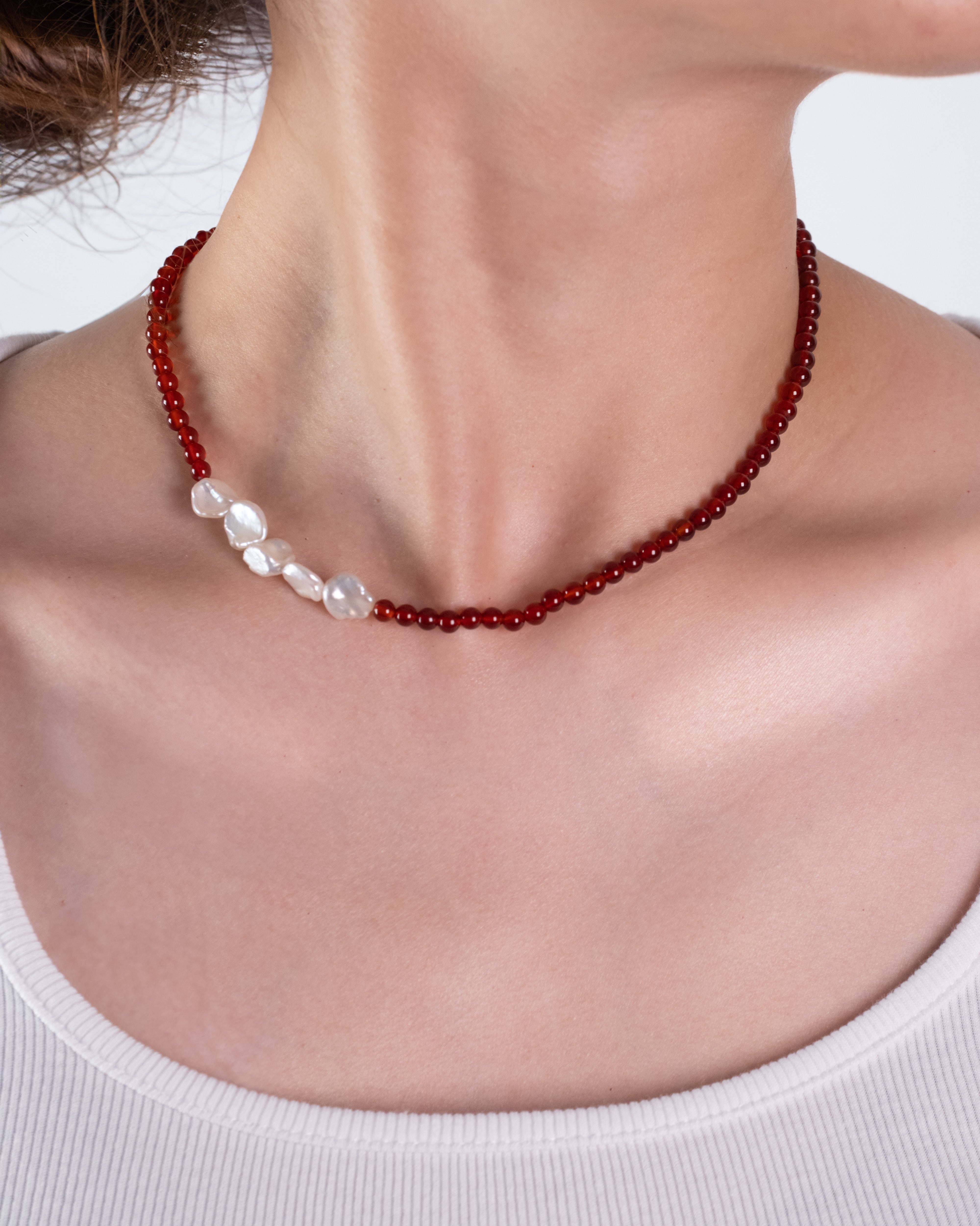 Red agate pearl necklace